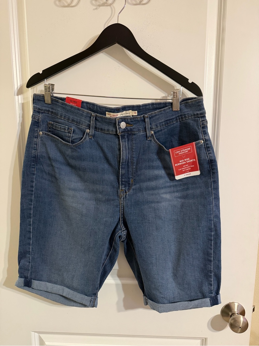 Levi's Relaxed Fit Denim Shorts - Blue